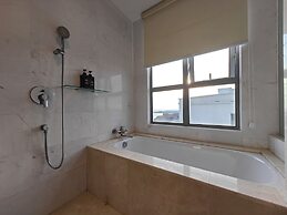 Attic Home Melaka Silverscape Residence