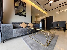 Attic Home Melaka Silverscape Residence