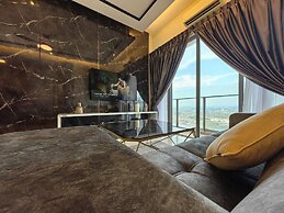 Attic Home Melaka Silverscape Residence