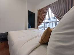 Attic Home Melaka Silverscape Residence