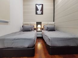 Attic Home Melaka Silverscape Residence