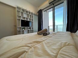 Attic Home Melaka Silverscape Residence