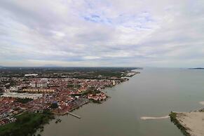 Attic Home Melaka Silverscape Residence