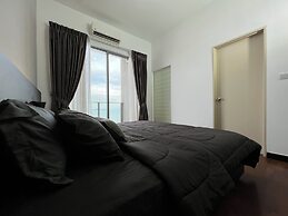 Attic Home Melaka Silverscape Residence
