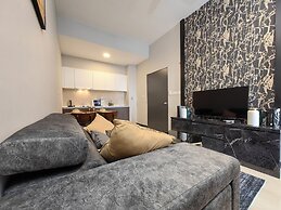 Attic Home Melaka Silverscape Residence