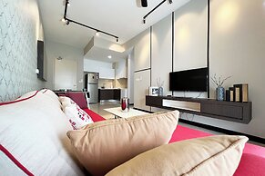 Attic Home Melaka Silverscape Residence