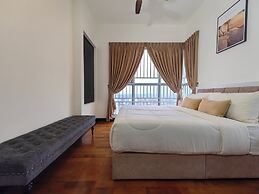 Attic Home Melaka Silverscape Residence