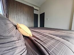 Attic Home Melaka Silverscape Residence