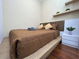 Attic Home Melaka Silverscape Residence