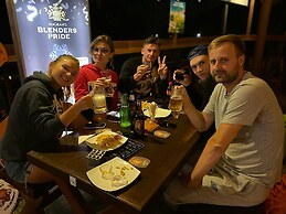 Sizzle Sports Club