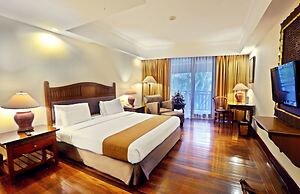 Lorin Solo Hotel