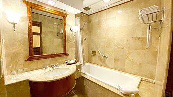 Lorin Solo Hotel