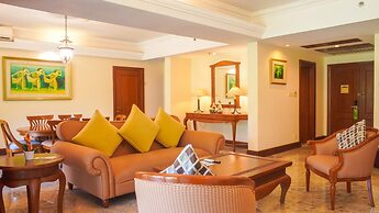 Lorin Solo Hotel