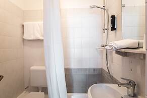 Antares Apartments