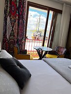 Myra Butik Otel