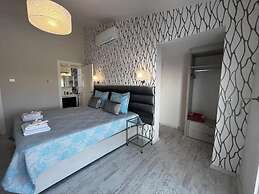 4 Bedroom Private Villa, Pool, Kyrenia Town