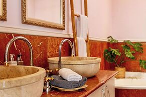 Royal Boutique Hotel