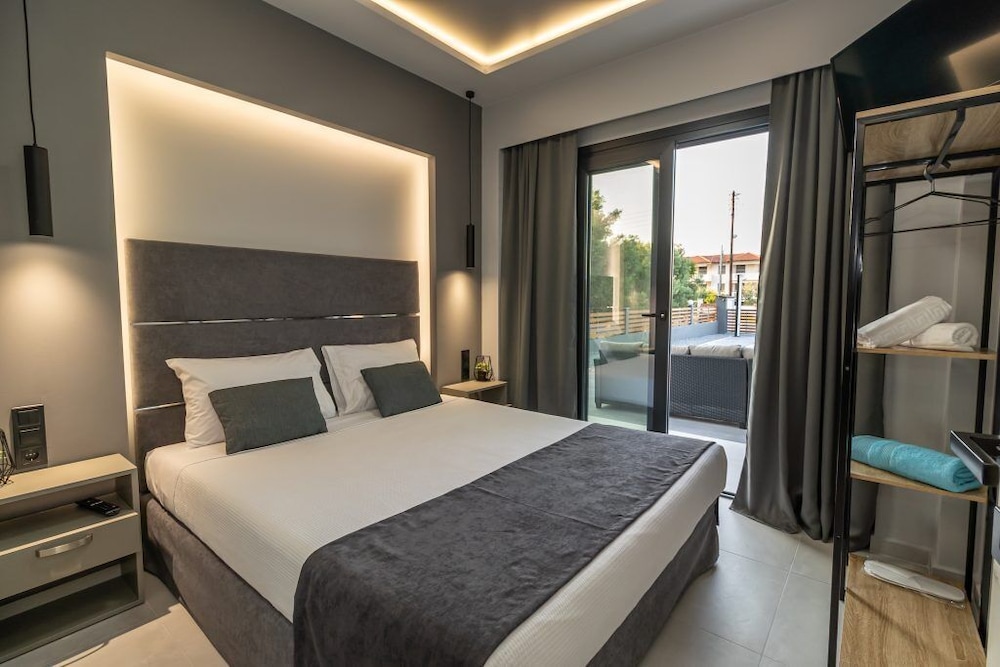 Assos Luxury Villas