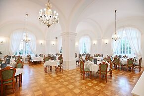 Hotel Eger & Park