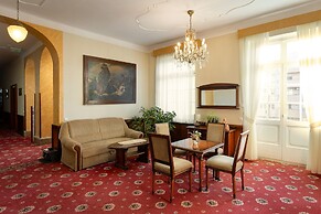 Hotel Eger & Park