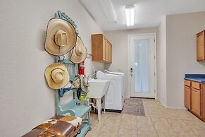 Hole in One! Luxury Home Near Golf Course, Airport, Embry Riddle