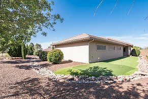 Hole in One! Luxury Home Near Golf Course, Airport, Embry Riddle