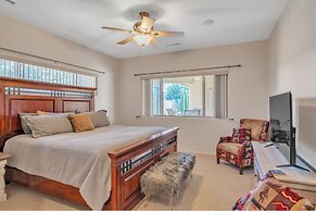 Hole in One! Luxury Home Near Golf Course, Airport, Embry Riddle