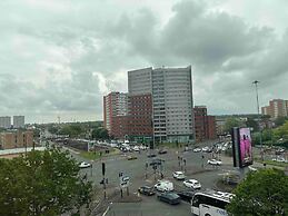Modern 1-bed Apt, Sleeps 2 in Birmingham