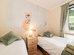 Nutkins Lodge