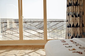 Royal Great Pyramid INN