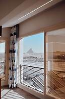 Royal Great Pyramid INN
