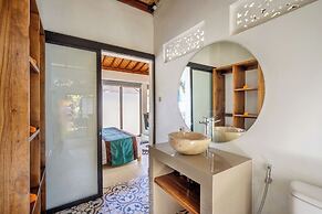 Romantica Villa