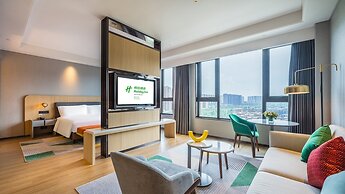 Holiday InnXian East by IHG