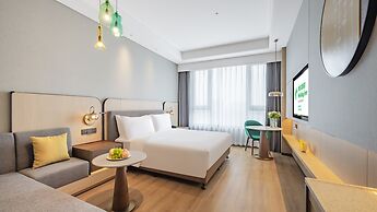 Holiday InnXian East by IHG