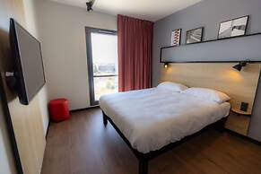 Ibis Marseille Marignane Technopole