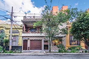 La Gruta Co-Living