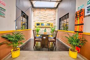 La Gruta Co-Living