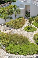 Ampersand Resort