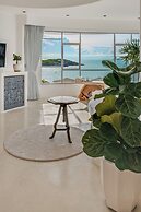 Ampersand Resort
