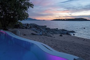 Ampersand Resort
