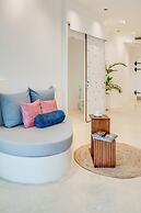 Ampersand Resort