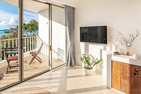 Ampersand Resort