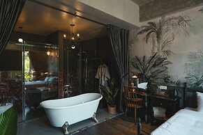 The Chum Boutique