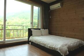 Gapyeong Ongdalsam Pension