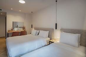IRA-HPA Hotel
