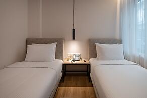 IRA-HPA Hotel
