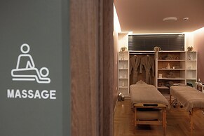 IRA-HPA Hotel