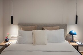 IRA-HPA Hotel