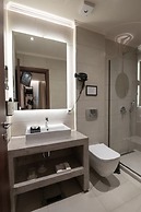 IRA-HPA Hotel
