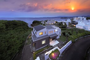 Crystal Besso Shirahama